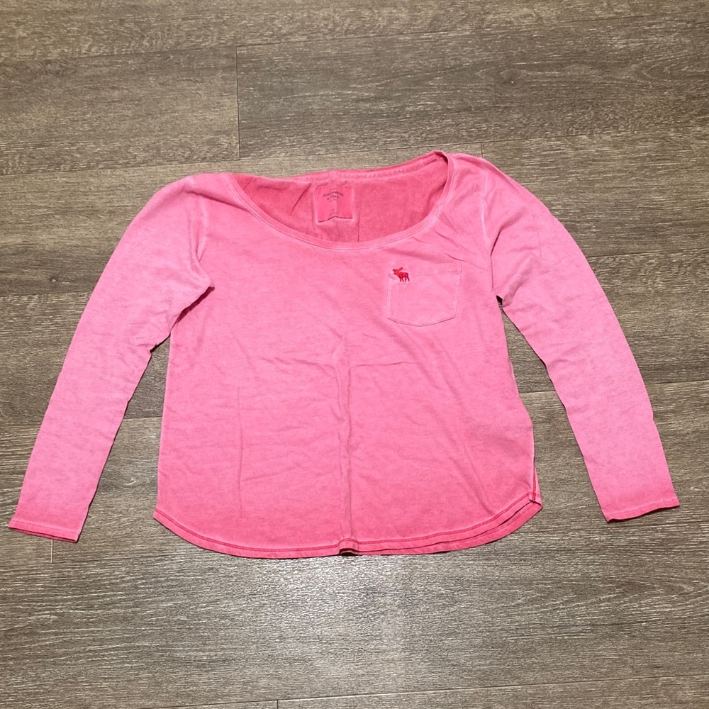 Abercrombie & Fitch Red Ombré Long Sleeve Tee